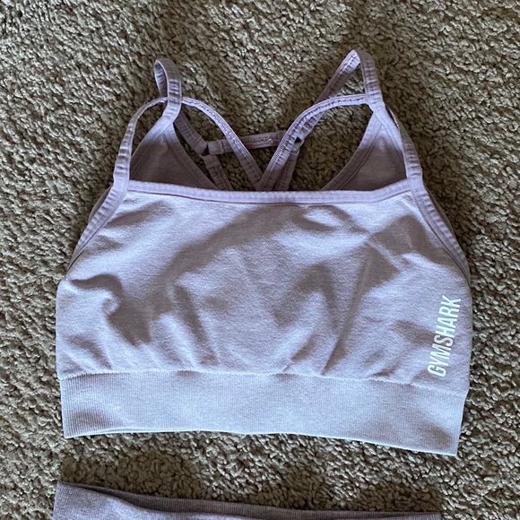 Gymshark 2 piece set - Picture 2 of 10